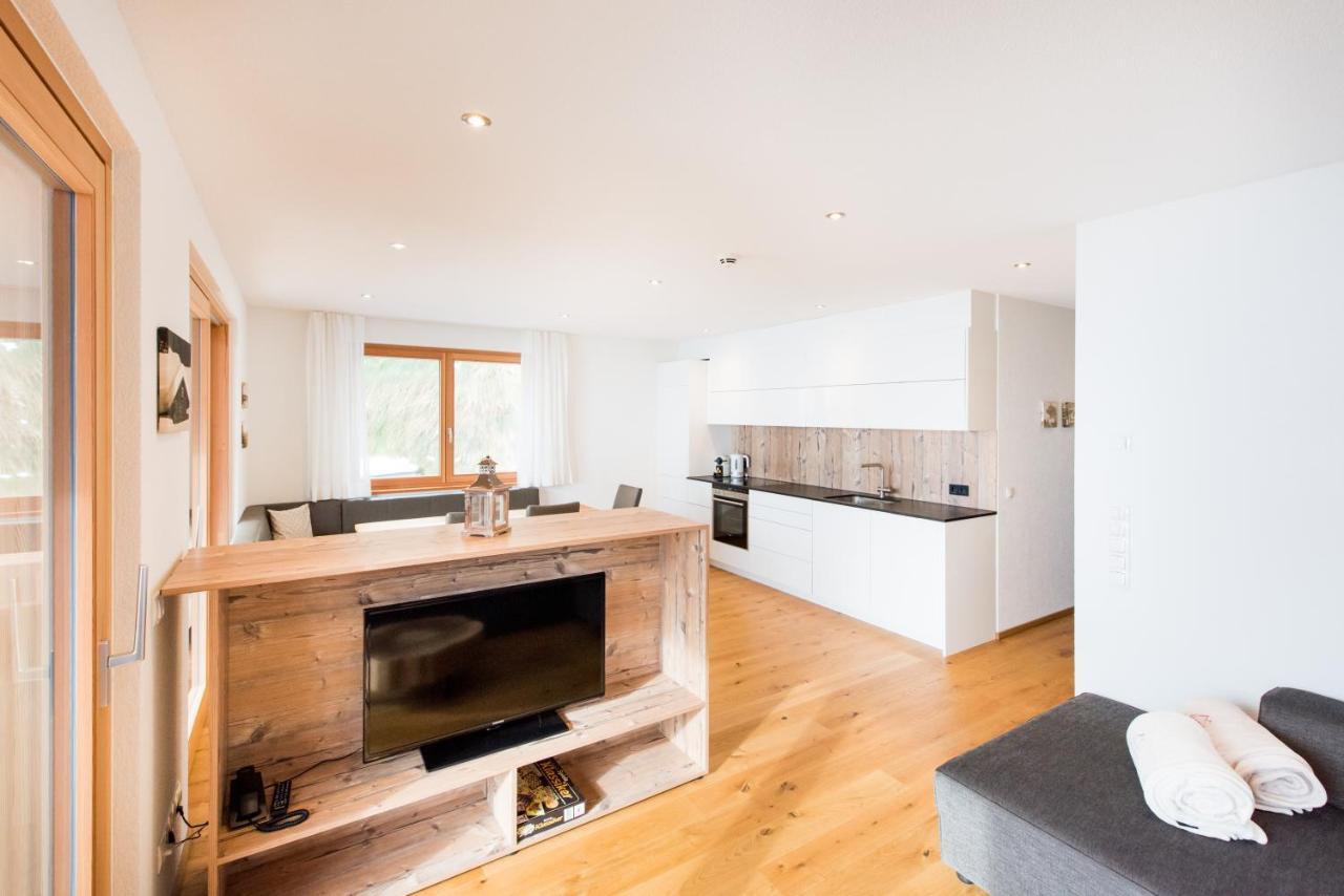 Damuels Appartements Rum bild