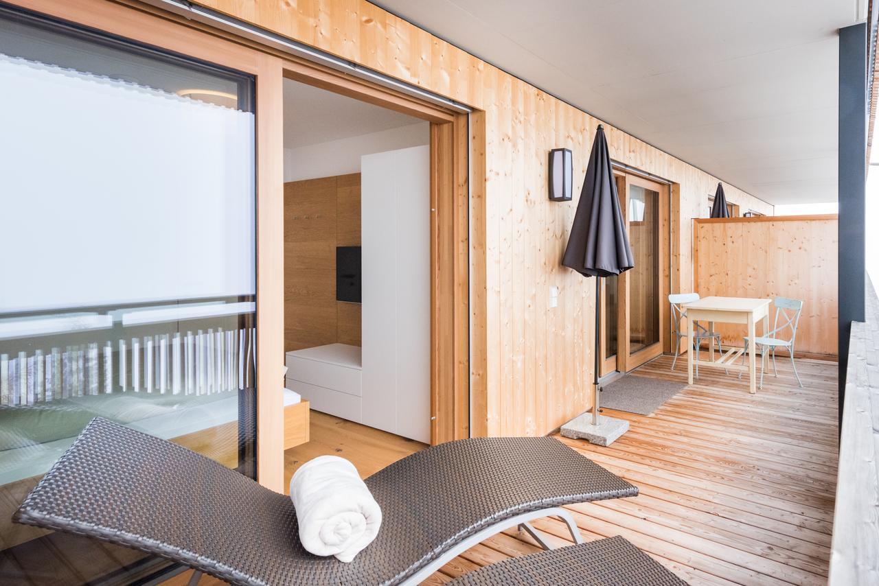 Damuels Appartements Exteriör bild