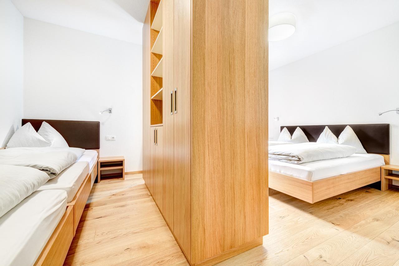 Damuels Appartements Exteriör bild